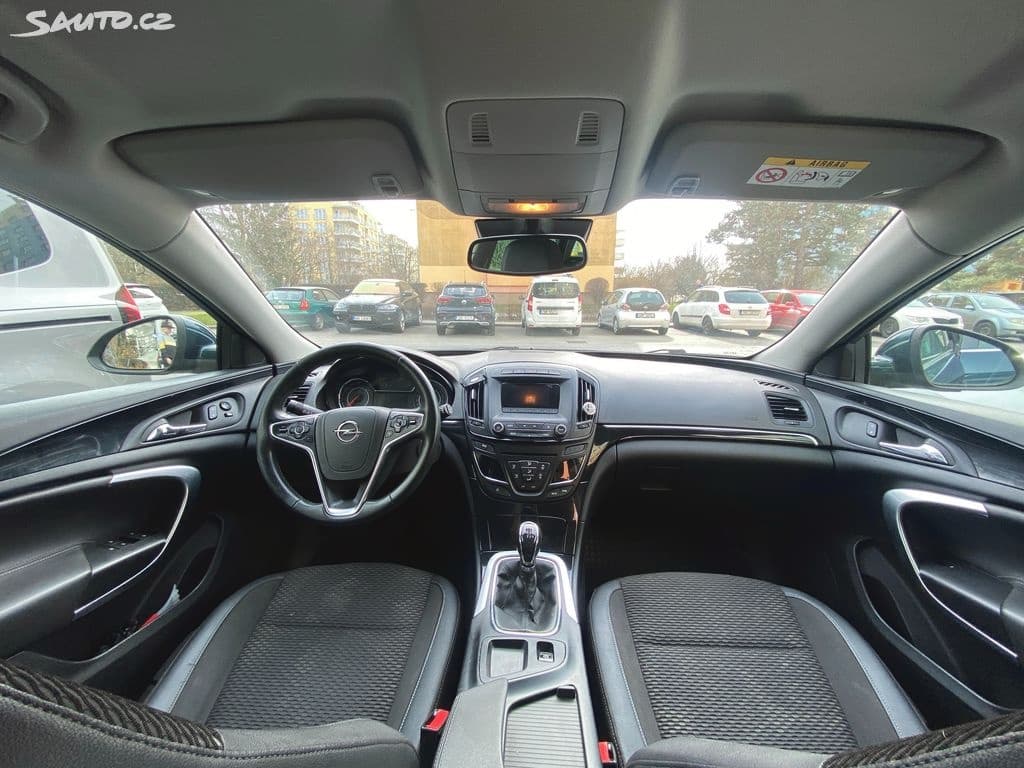 2015 Opel INSIGNIA - 9