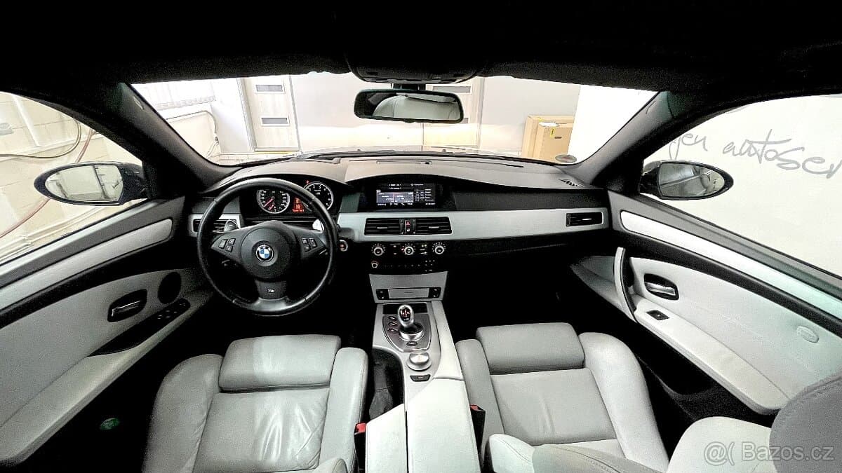 2007 BMW M5 - 9
