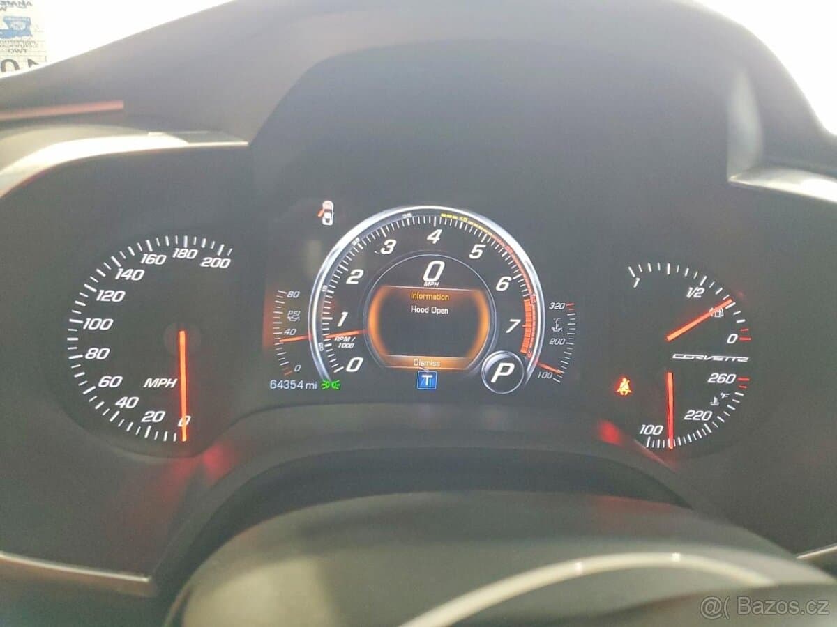 2016 Chevrolet CORVETTE - 9