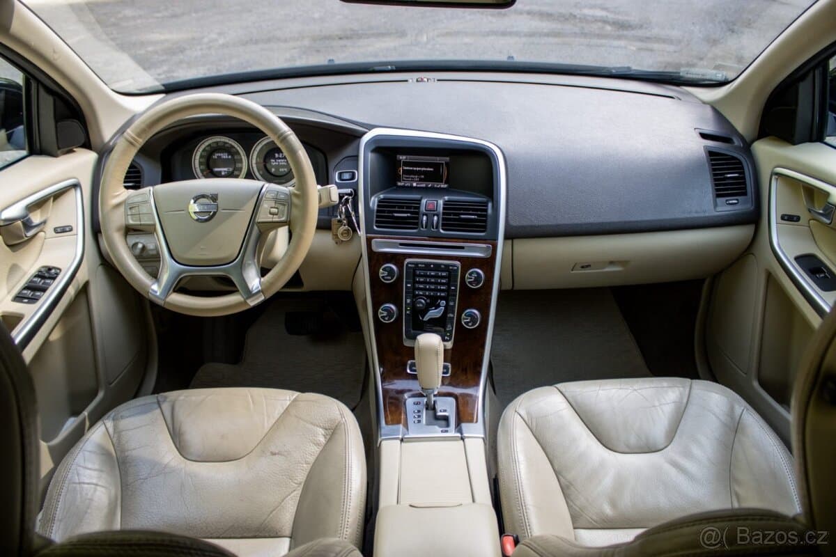 2011 Volvo XC60 - 9