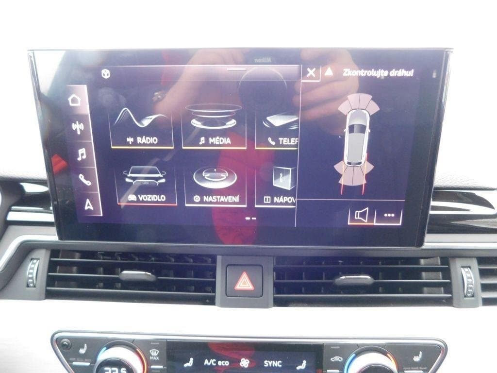 2019 Audi A4 - 9