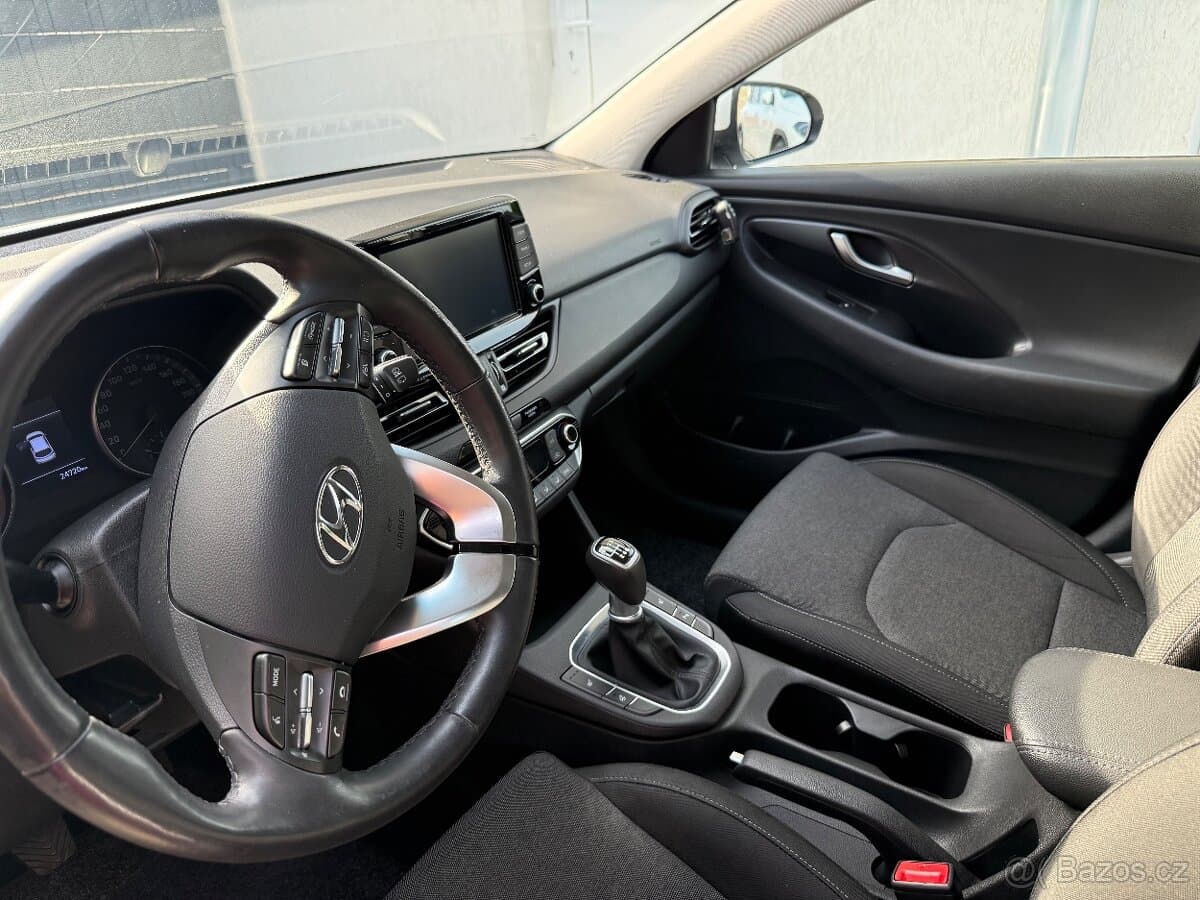 2021 Hyundai i30 - 9