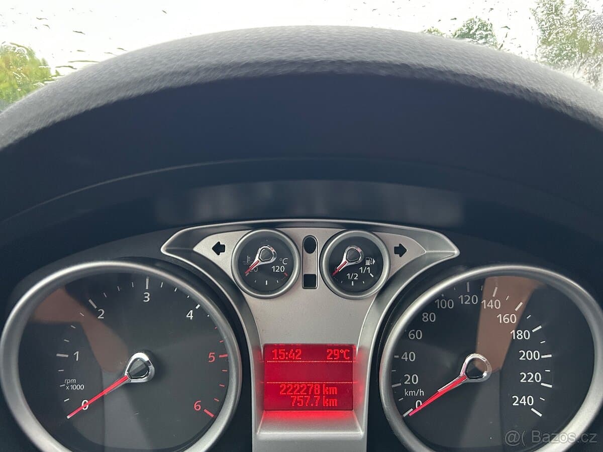 2012 Ford KUGA - 9