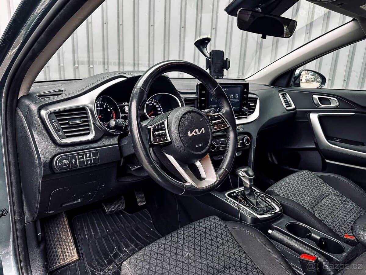 2023 Kia CEE'D - 9