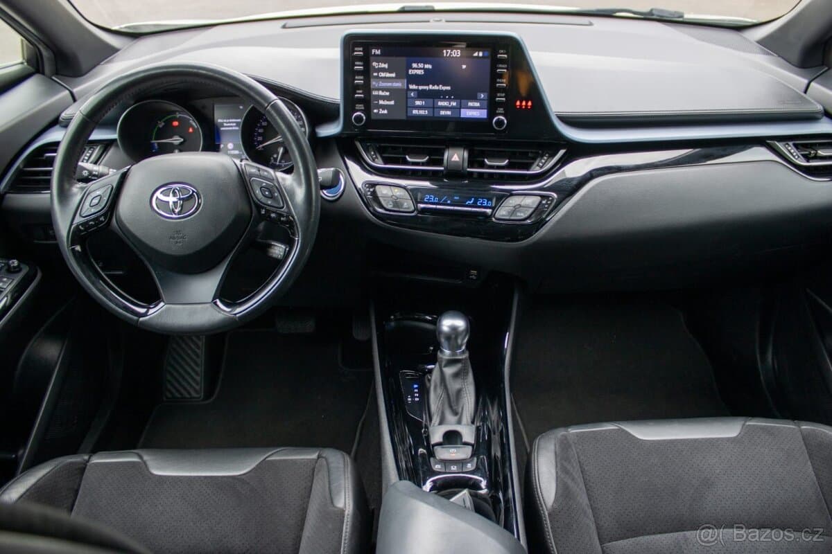 2021 Toyota C-HR - 9