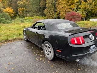 2011 Ford MUSTANG - 9