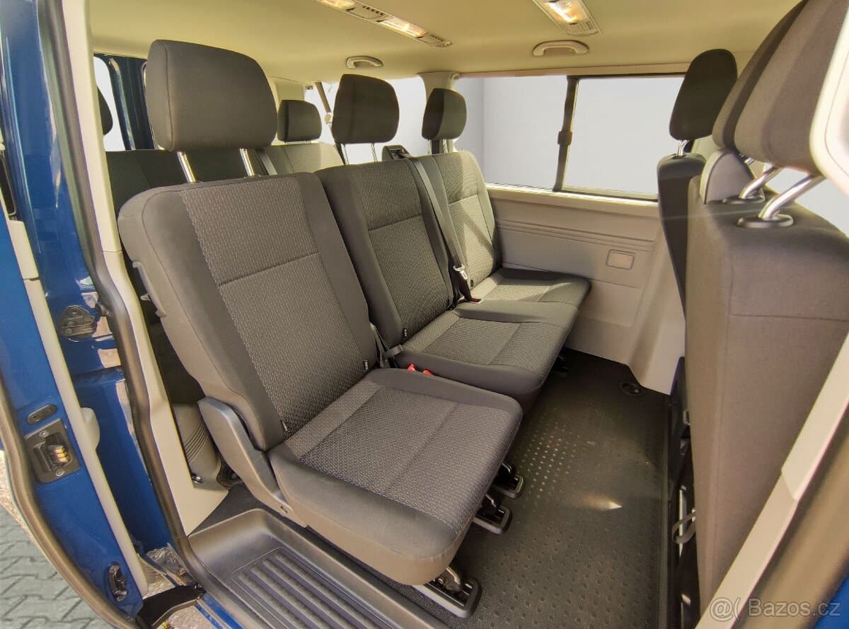 2018 Volkswagen CARAVELLE - 9