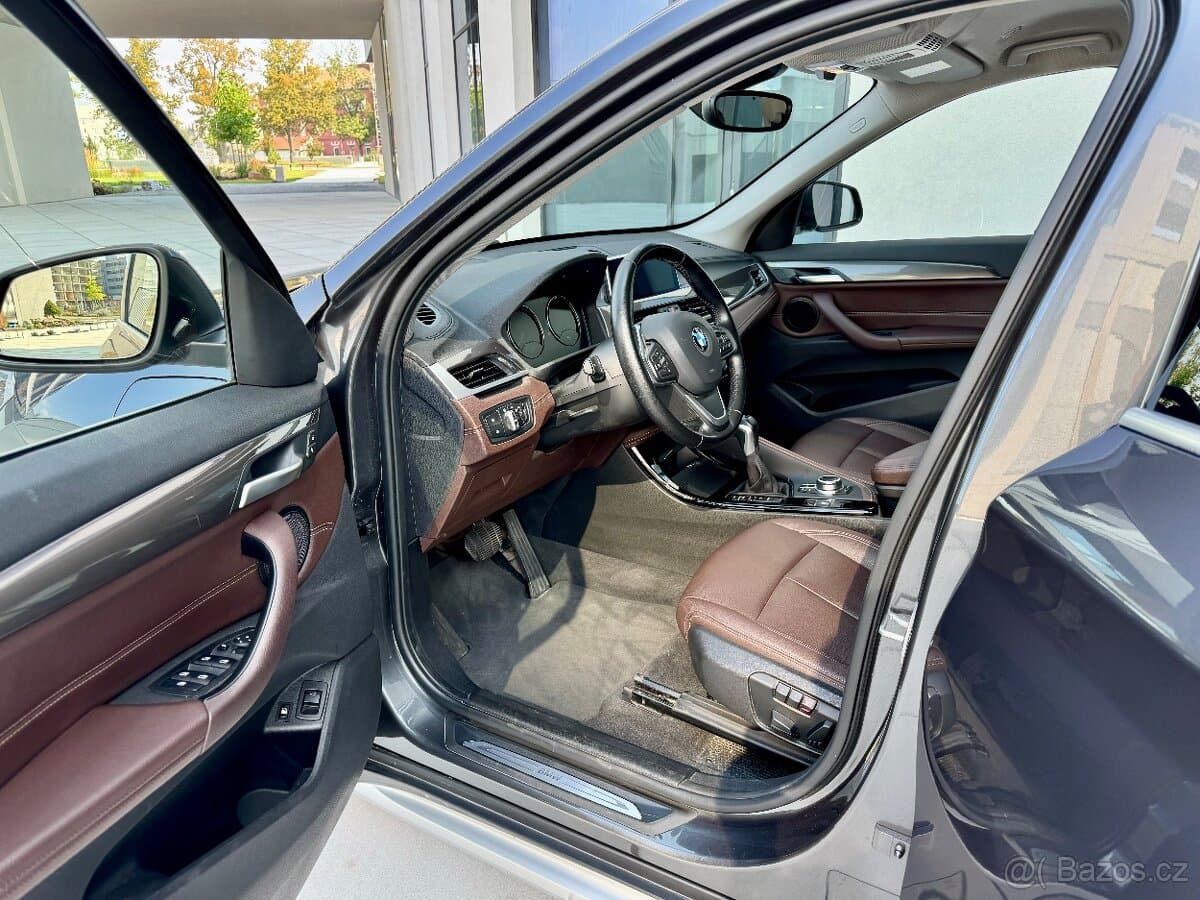 2020 BMW X1 - 9