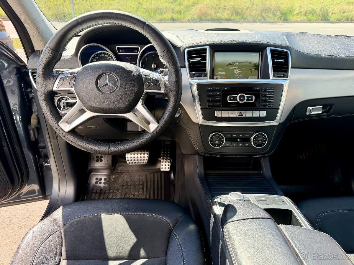 2015 Mercedes-Benz M-CLASS - 9