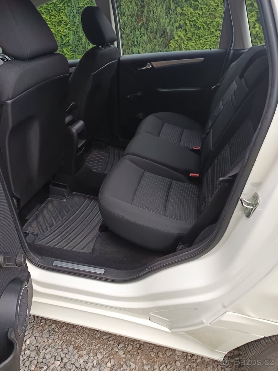 2010 Mercedes-Benz OSTATNÍ - 9