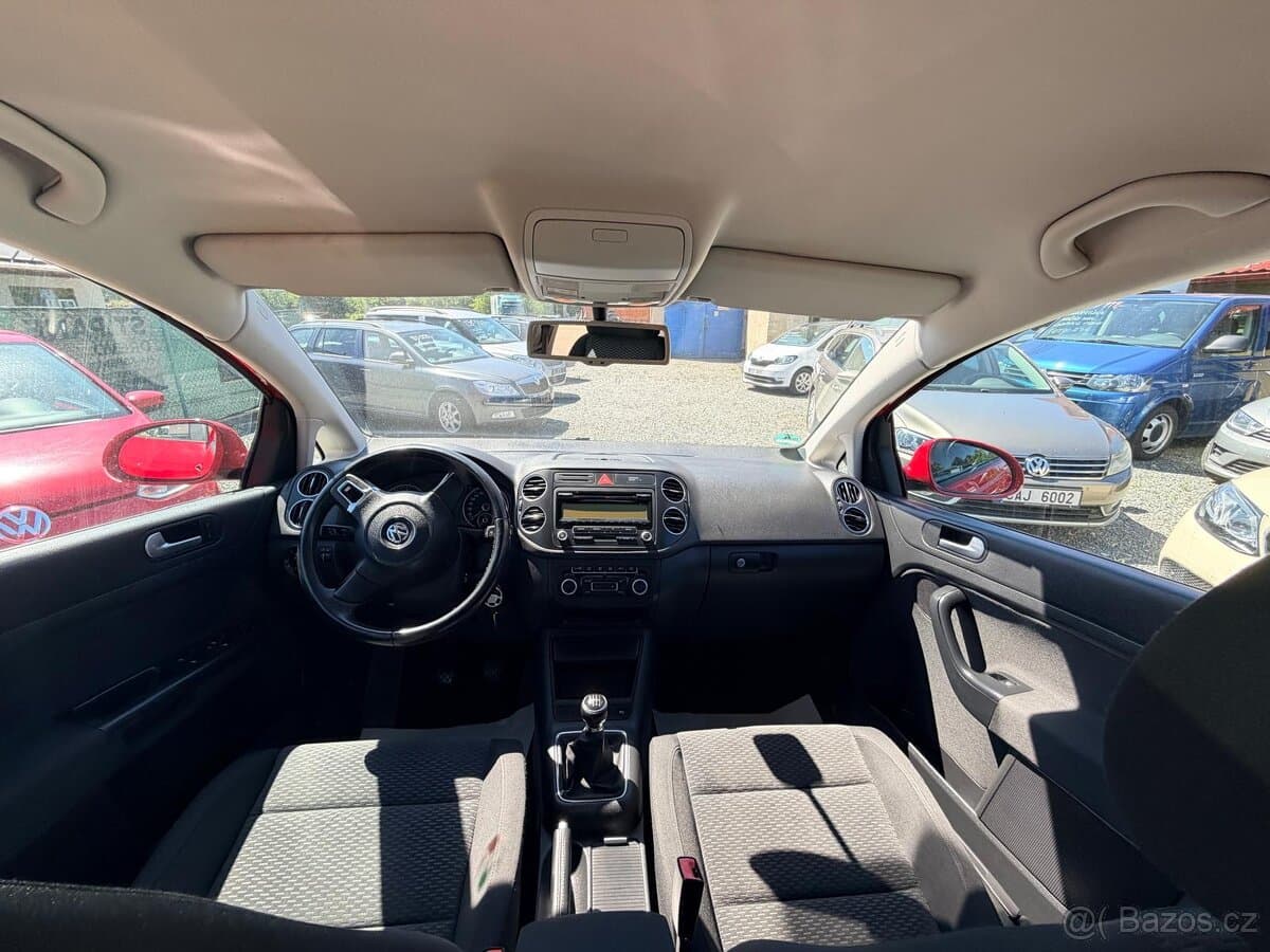 2012 Volkswagen GOLF - 9