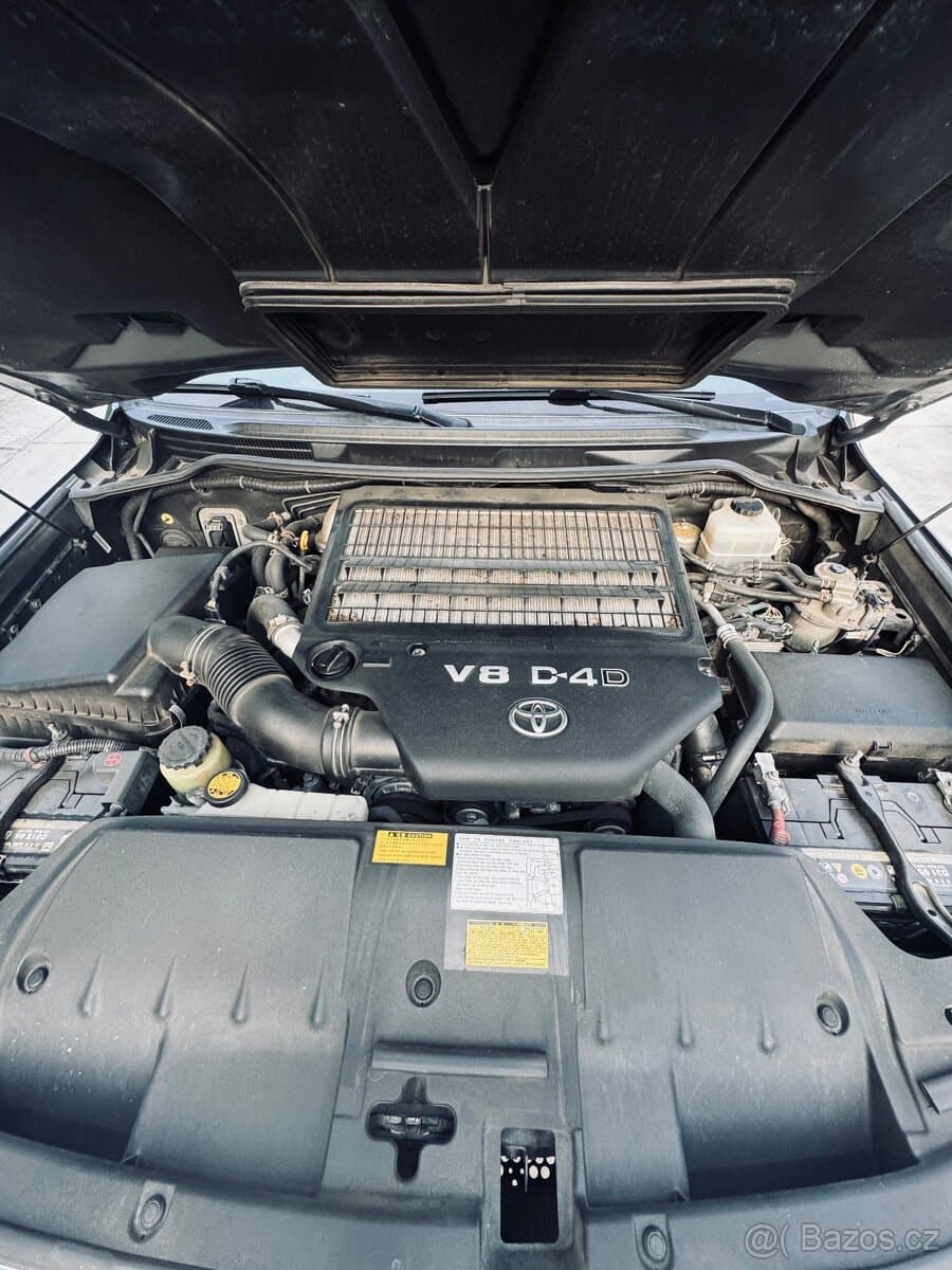 2009 Toyota LAND CRUISER - 9
