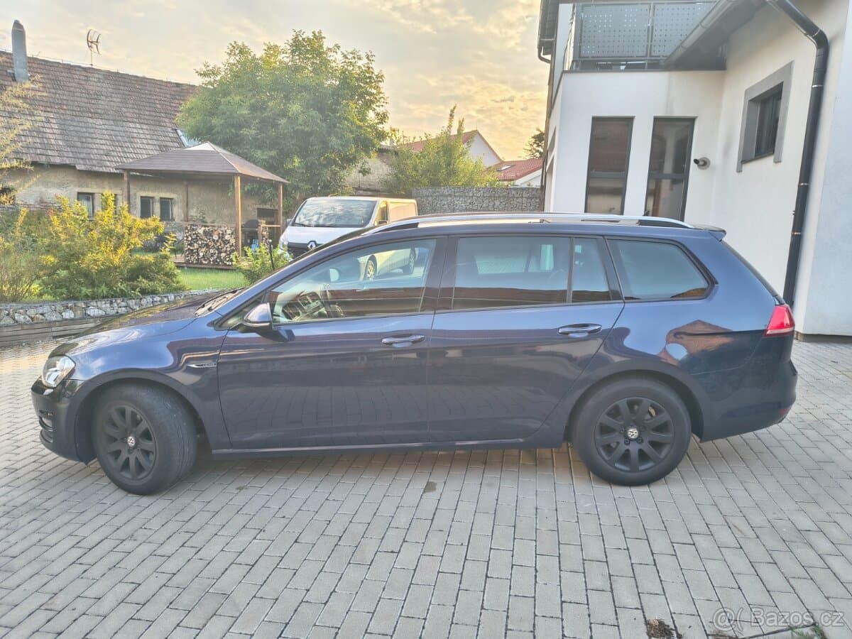 2016 Volkswagen GOLF - 9