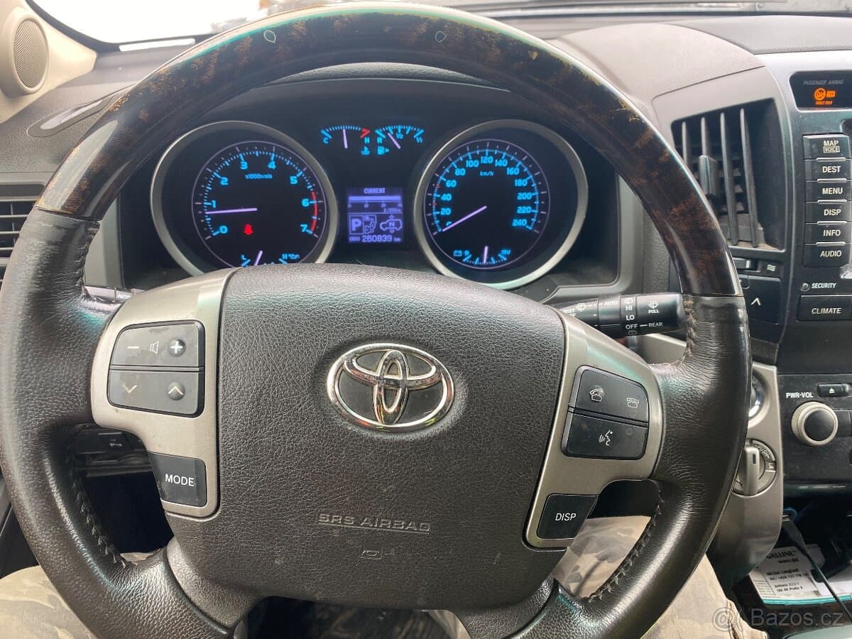 2008 Toyota LAND CRUISER - 9