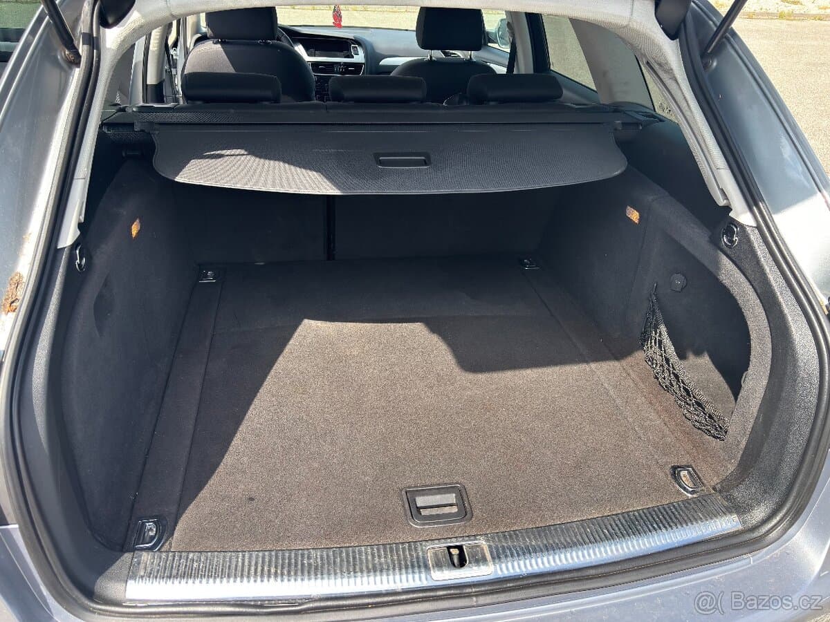 2010 Audi A4 - 9