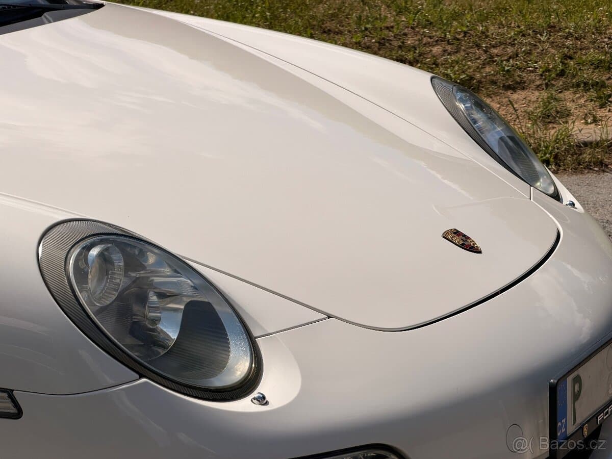 2004 Porsche 911 - 9