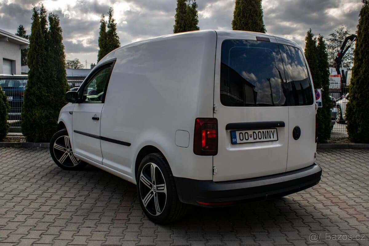 2019 Volkswagen CADDY - 9
