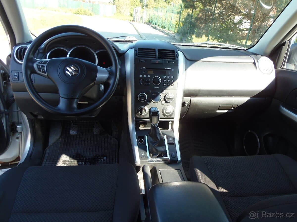 2009 Suzuki GRAND - 9