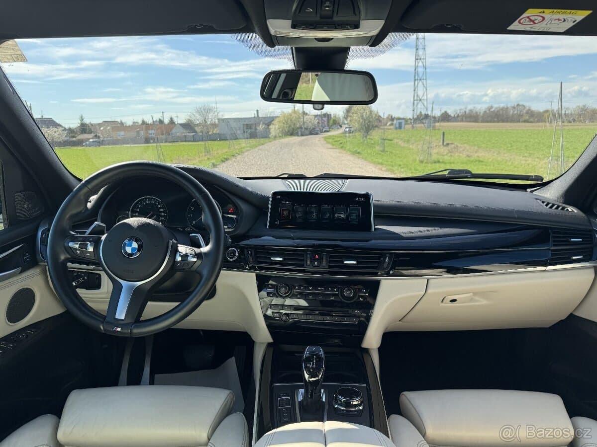 2017 BMW X5 - 9