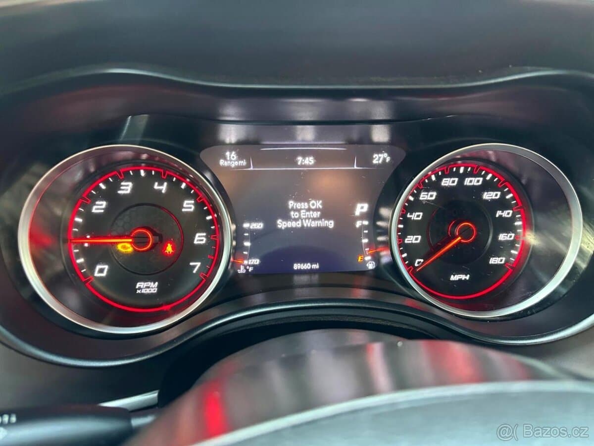 2021 Dodge CHARGER - 9