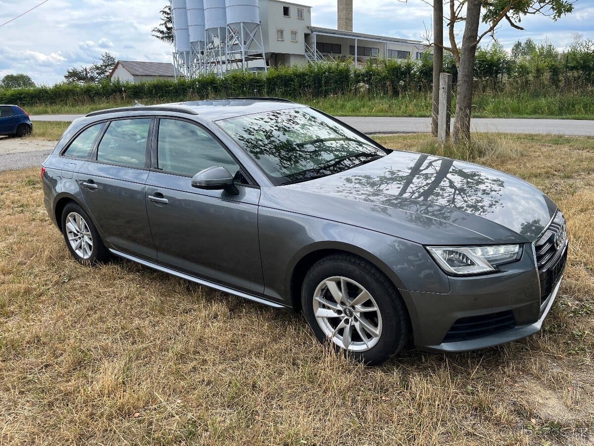 2016 Audi A4 - 9