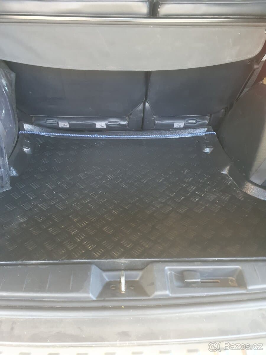 2011 Mitsubishi OUTLANDER - 9