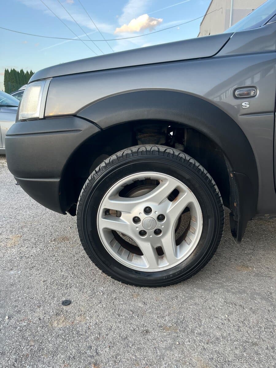 Land Rover FREELANDER - 9