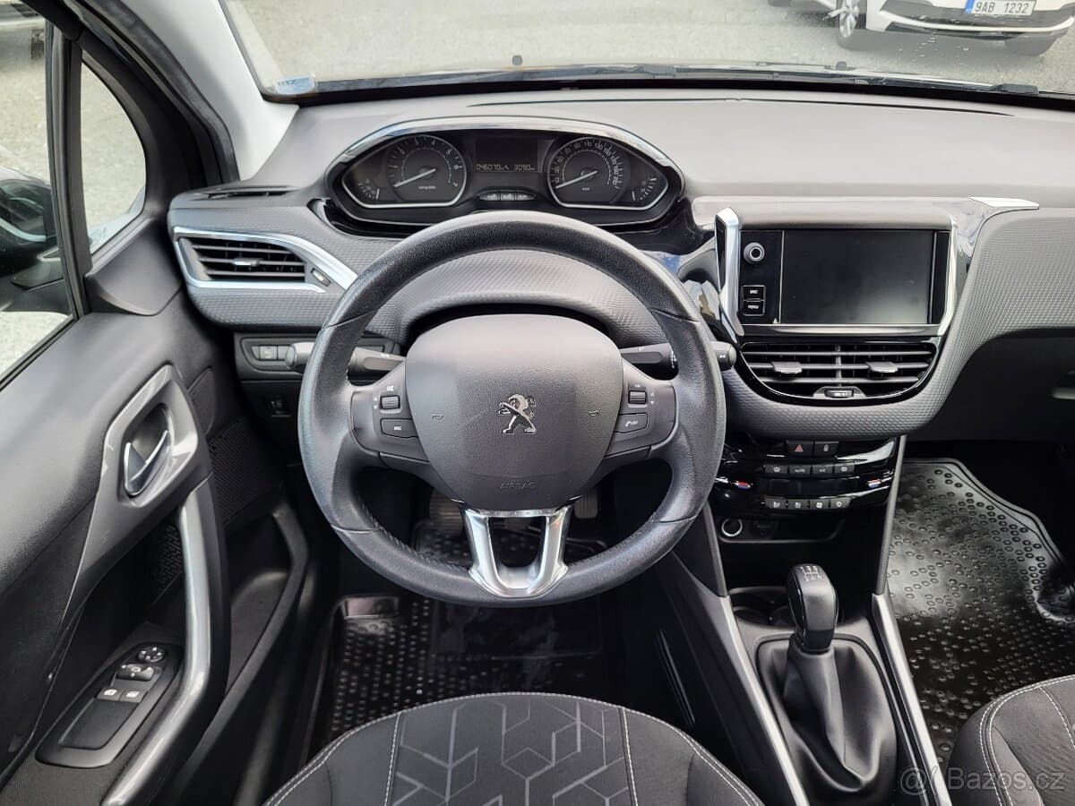 2018 Peugeot 2008 - 9