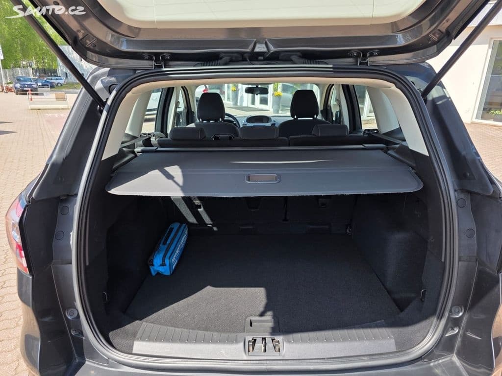2019 Ford KUGA - 9