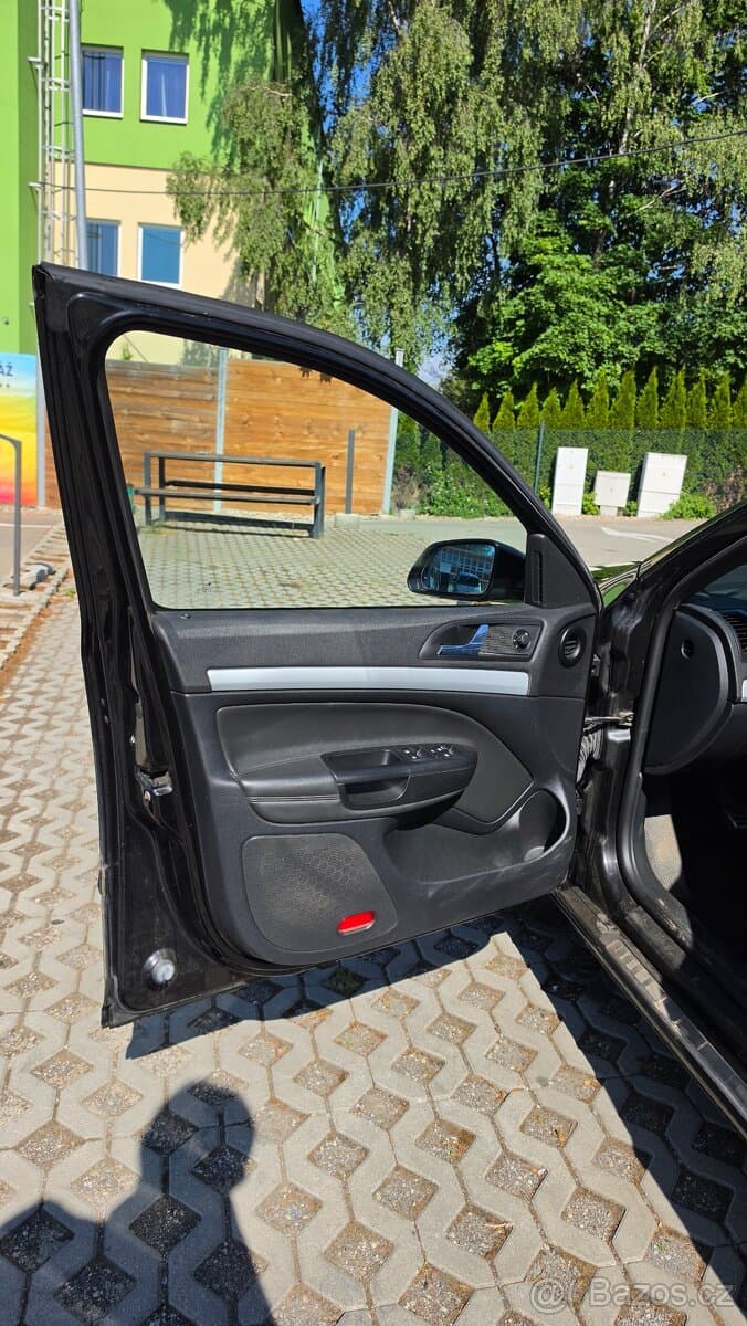 Škoda OCTAVIA - 9