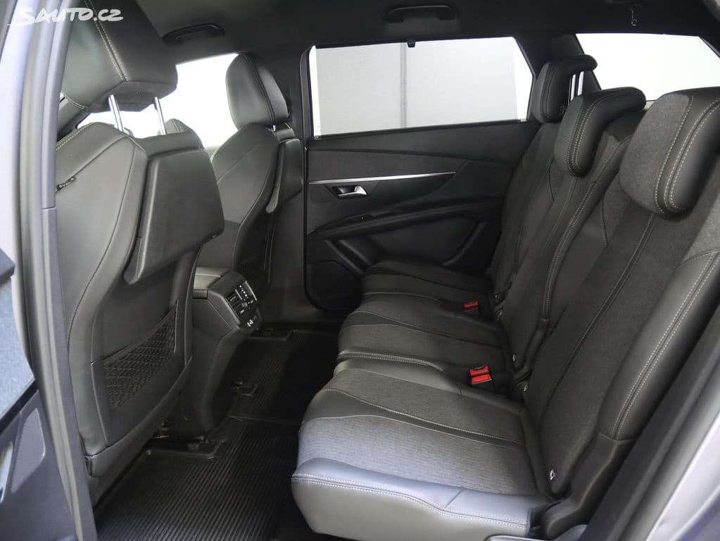 2019 Peugeot 5008 - 9