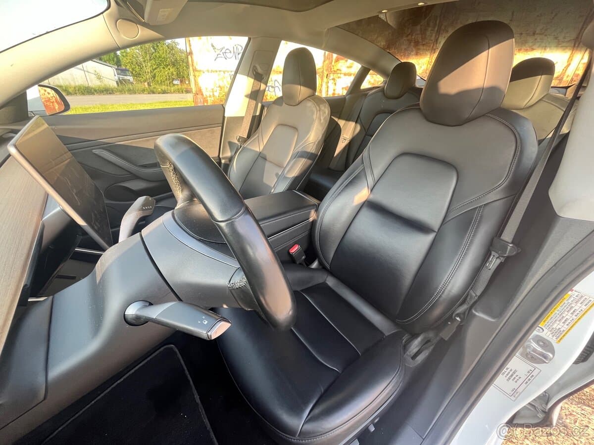 2019 Tesla MODEL 3 - 9