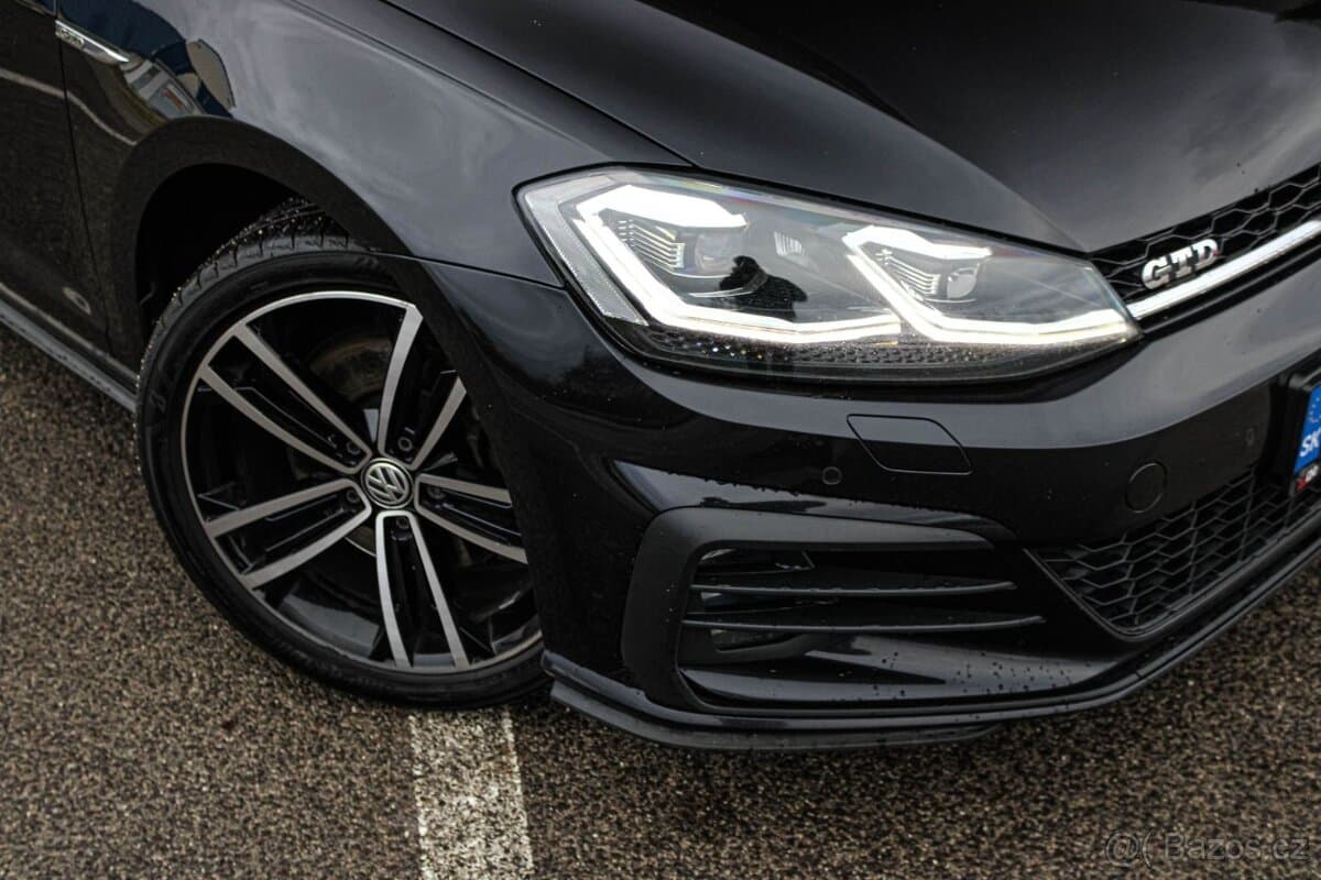 2019 Volkswagen GOLF - 9