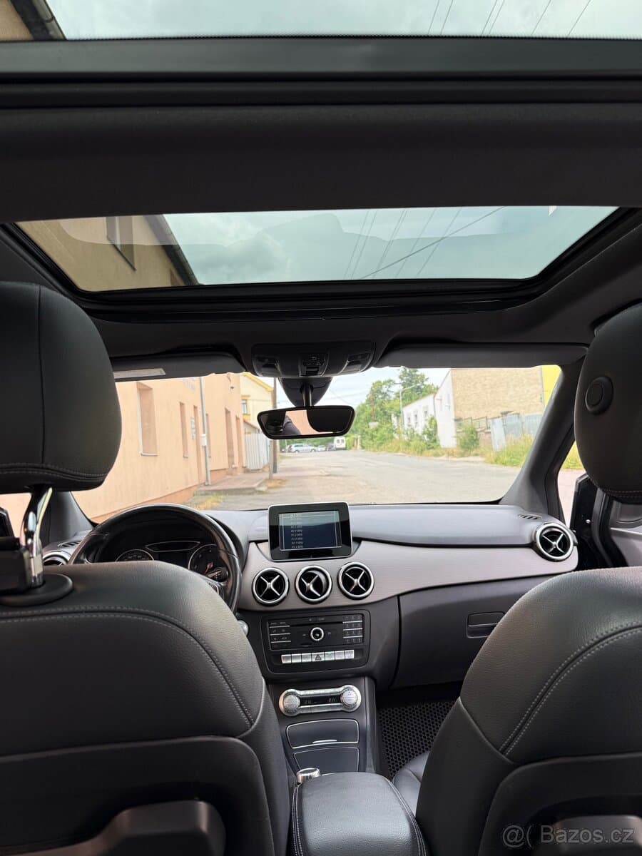 2016 Mercedes-Benz OSTATNÍ - 9