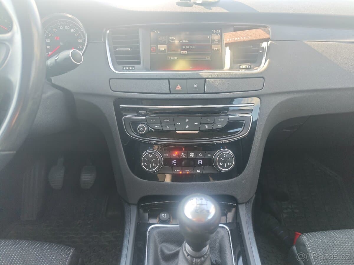 2014 Peugeot 508 - 9