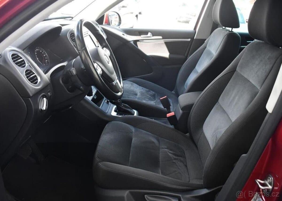 2015 Volkswagen TIGUAN - 9