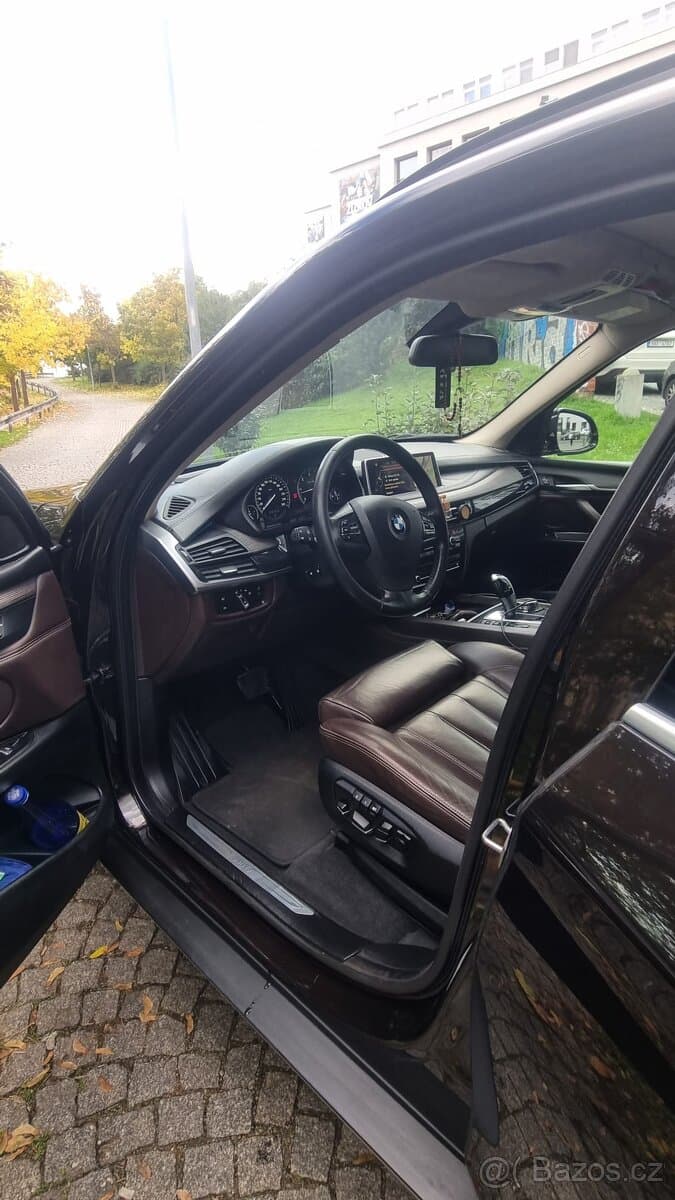 2015 BMW X5 - 9