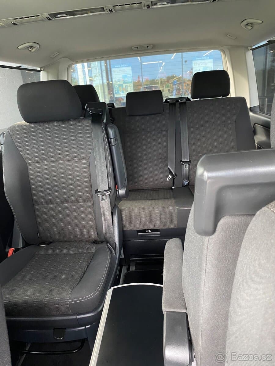 2016 Volkswagen MULTIVAN - 9