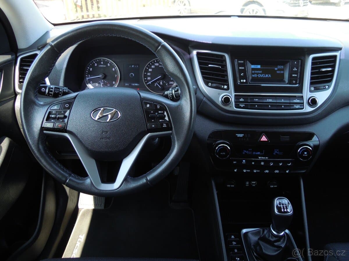 2016 Hyundai TUCSON - 9