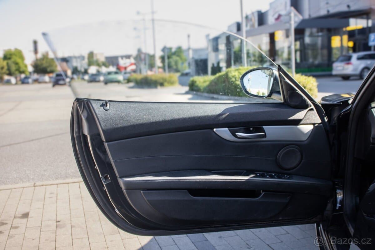 2011 BMW Z4 - 9