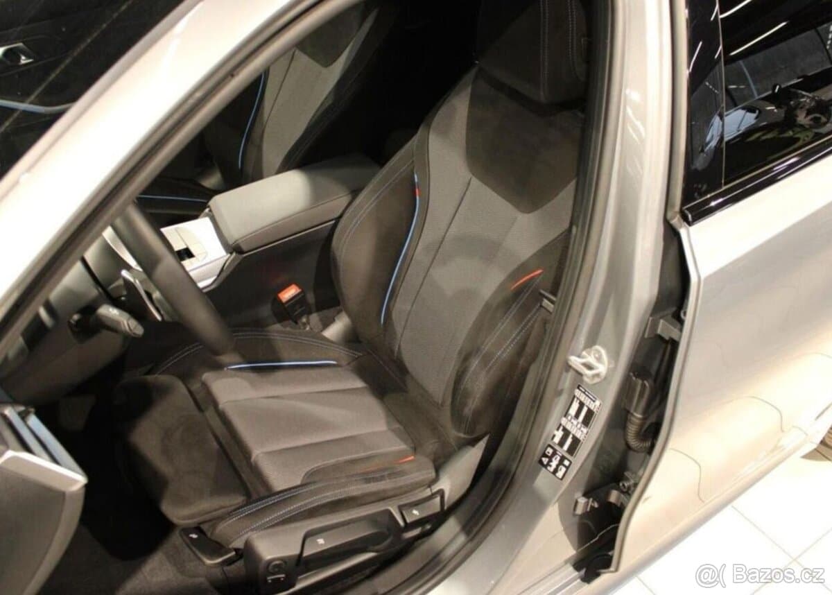 2025 BMW 3-SERIES - 9