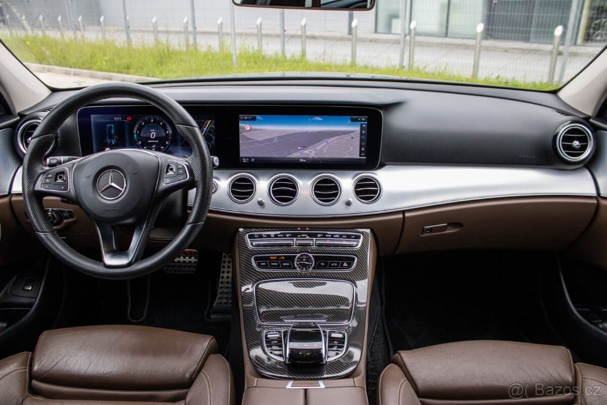 2017 Mercedes-Benz OSTATNÍ - 9