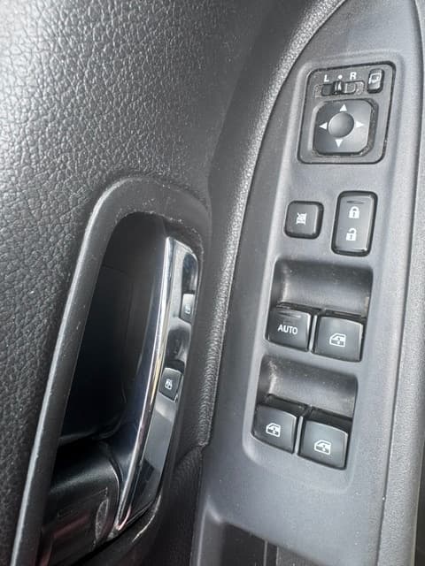 2018 Mitsubishi OUTLANDER - 9