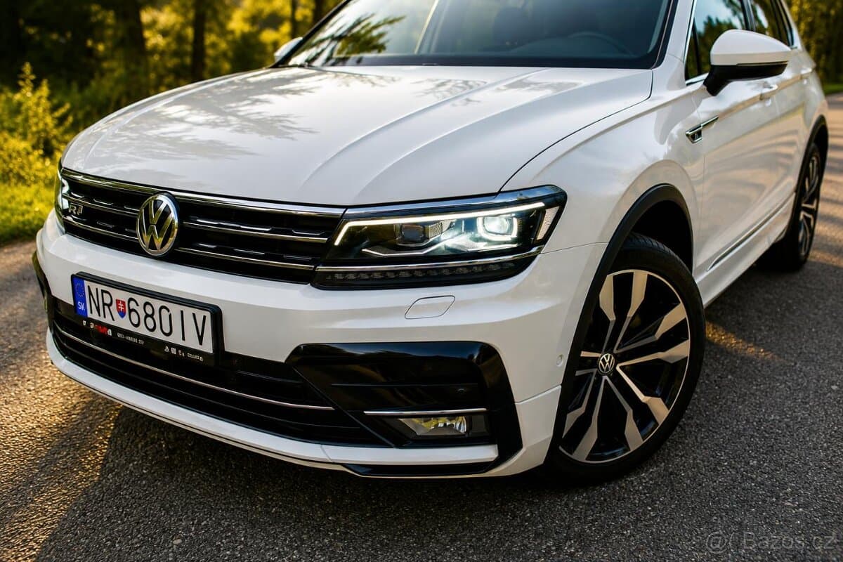 2017 Volkswagen TIGUAN - 9