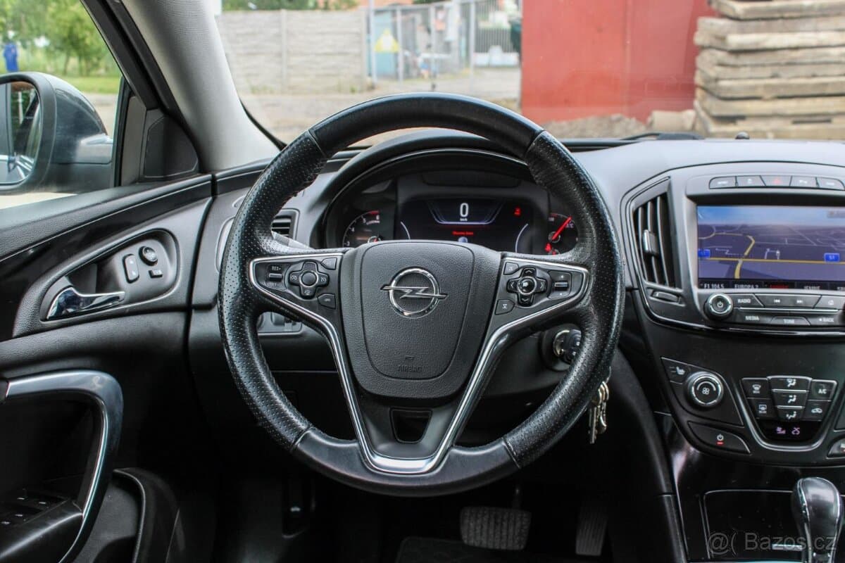 2014 Opel INSIGNIA - 9