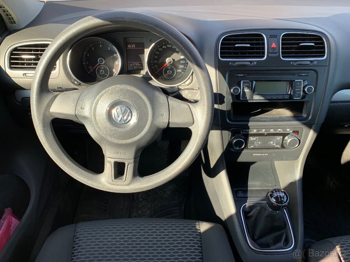 2009 Volkswagen GOLF - 9