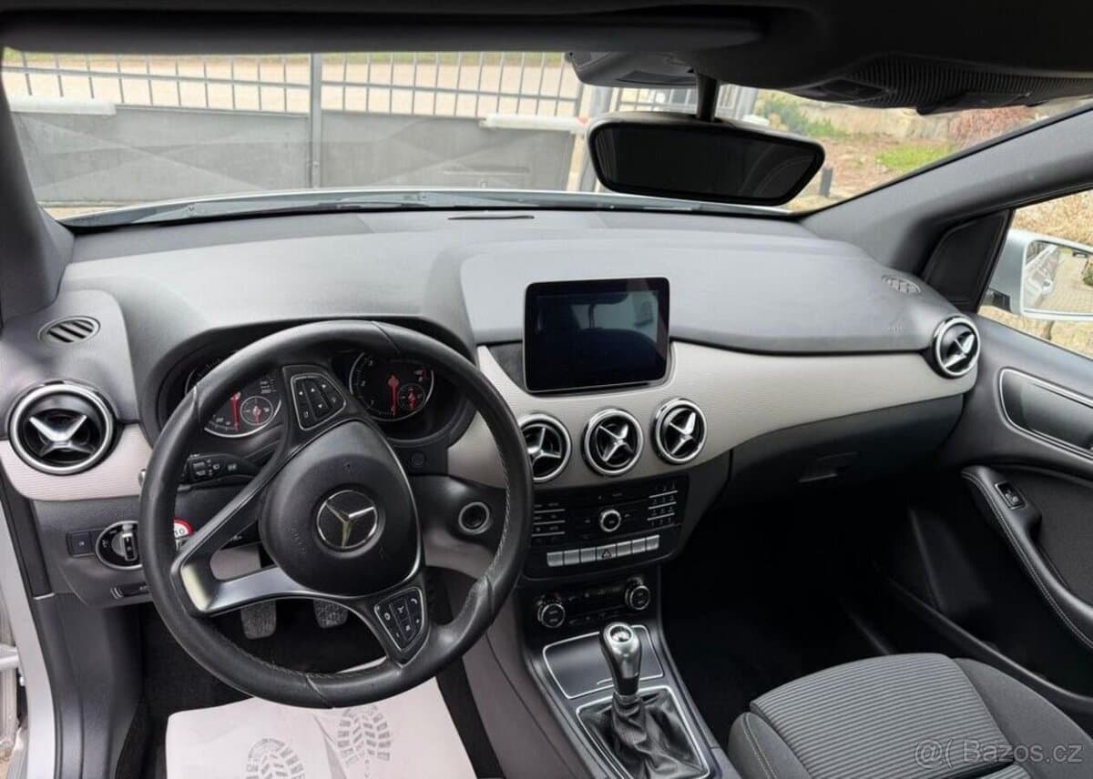 2016 Mercedes-Benz B-CLASS - 9