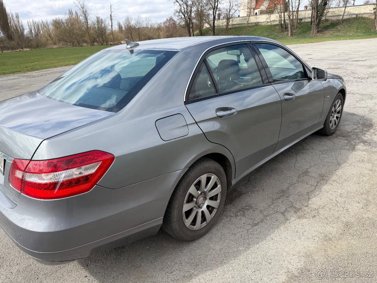 2011 Mercedes-Benz OSTATNÍ - 9