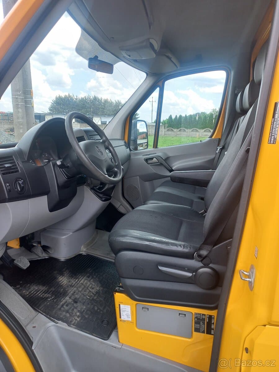 2012 Mercedes-Benz SPRINTER - 9