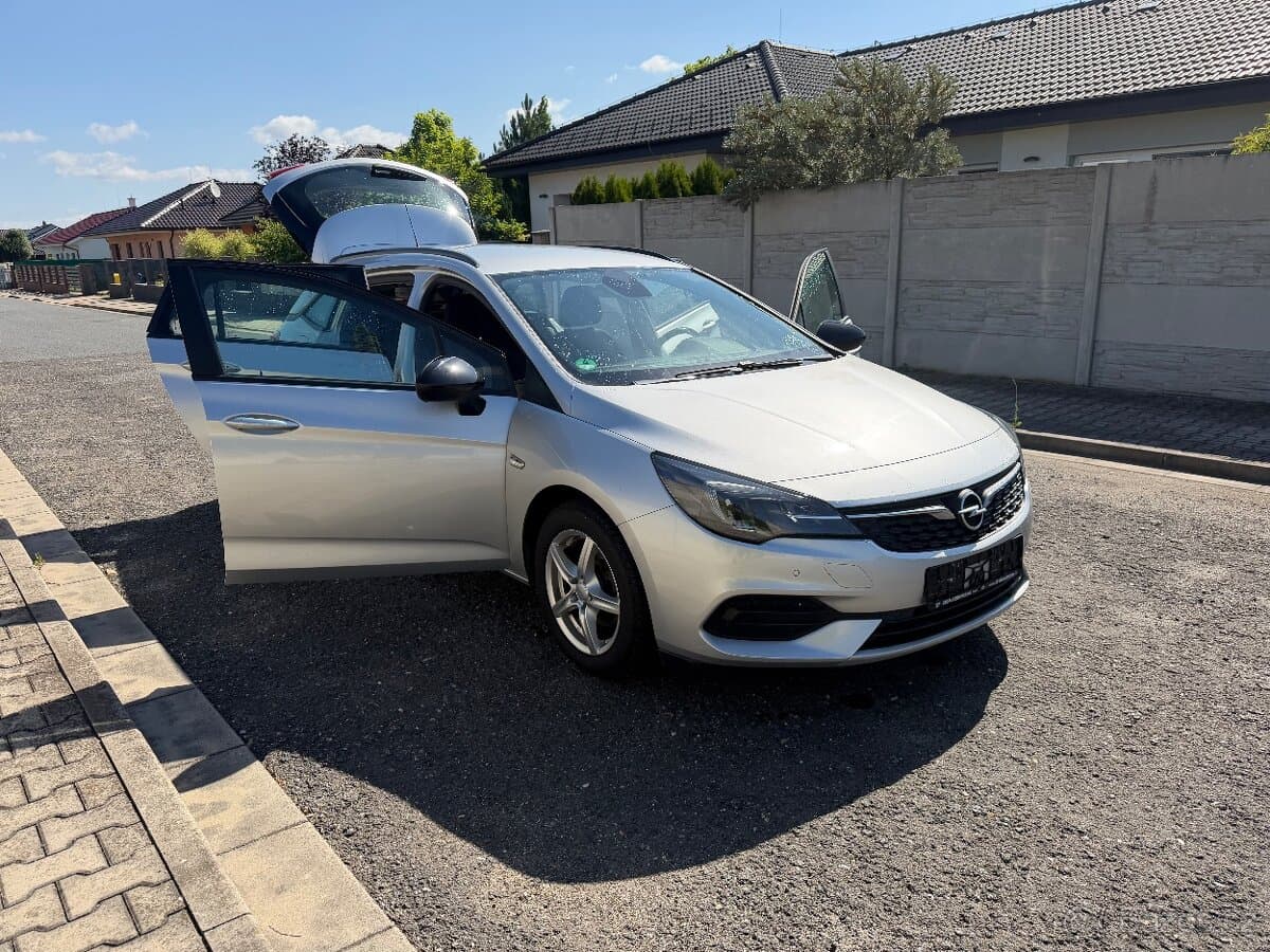 2021 Opel ASTRA - 9
